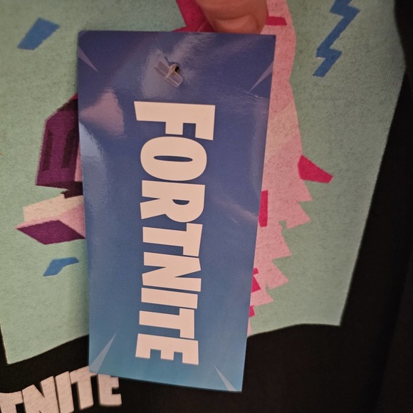 Fortnite Short Sleeve Tee Large 42/44 NWT - Picture 4 of 7